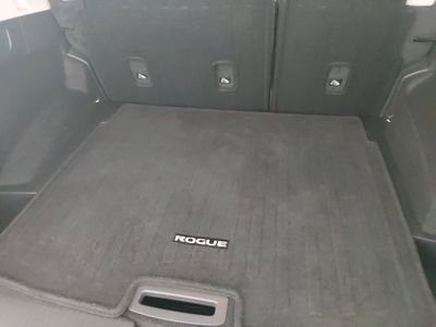 2025 Nissan Rogue - Photo 11