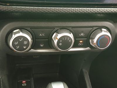 2023 Nissan Kicks - Photo 18