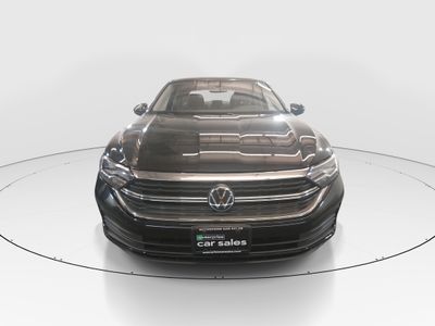 2024 Volkswagen Jetta - Photo 2