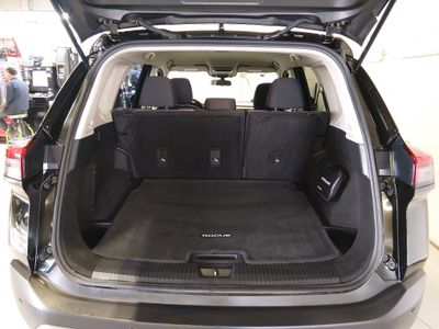 2023 Nissan Rogue - Photo 11