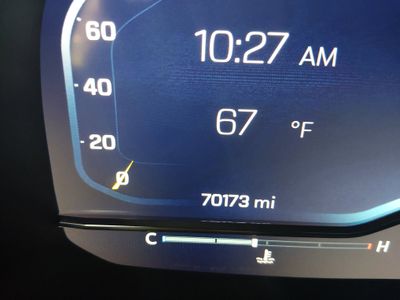 2024 Chevrolet Suburban - Photo 14
