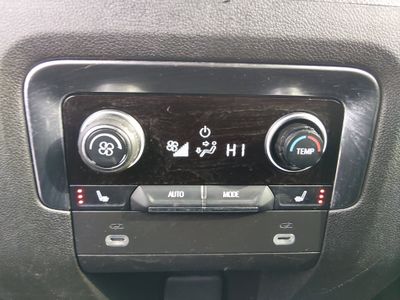 2024 Chevrolet Suburban - Photo 20