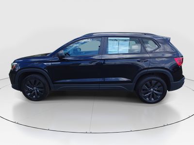 2024 Volkswagen Taos - Photo 4
