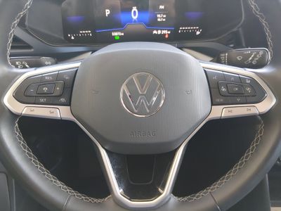 2024 Volkswagen Taos - Photo 12
