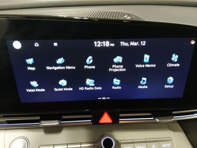 2024 Hyundai Elantra - Photo 20