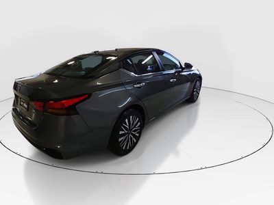 2025 Nissan Altima - Photo 7
