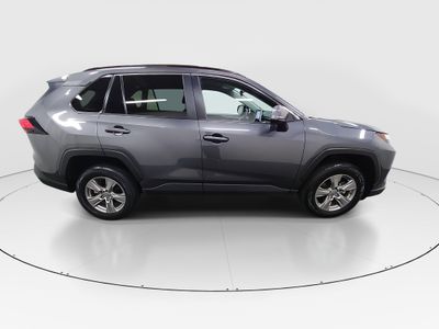 2024 Toyota RAV4 - Photo 8