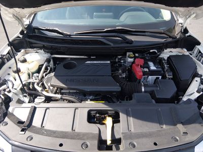 2024 Nissan Rogue — photo 9 view