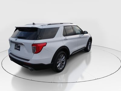 2023 Ford Explorer — photo 7 view