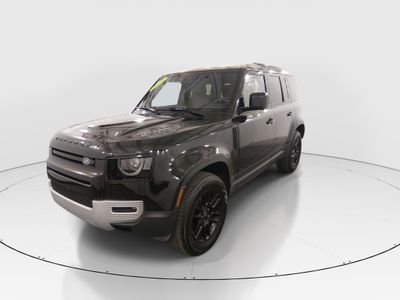 2025 Land Rover Defender - Photo 3