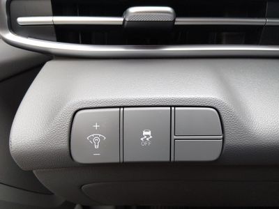 2024 Hyundai Elantra - Photo 13