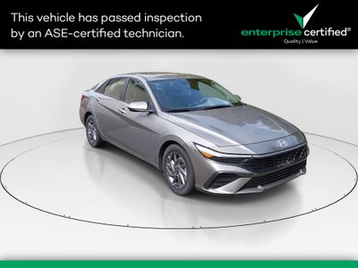 2024 Hyundai Elantra - Photo 1