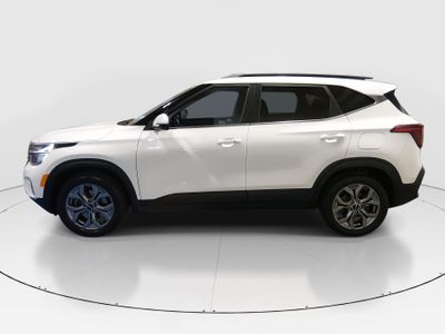 2024 Kia Seltos - Photo 4