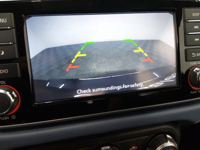 2025 Nissan Versa - Photo 16