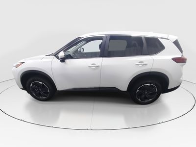 2024 Nissan Rogue - Photo 4