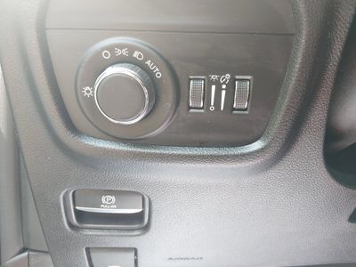 2023 Jeep Grand Cherokee - Photo 13