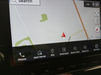 2024 Mitsubishi Outlander - Photo 17