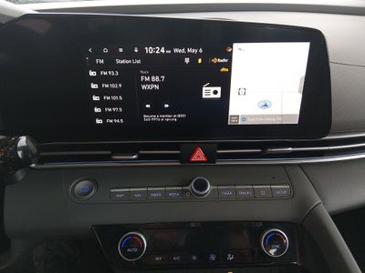 2024 Hyundai Elantra - Photo 22