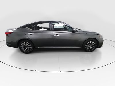 2024 Nissan Altima - Photo 8