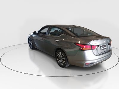 2024 Nissan Altima - Photo 5