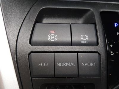 2023 Toyota RAV4 - Photo 17