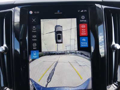 2024 Volvo XC60 - Photo 16