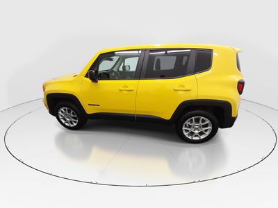 2023 Jeep Renegade - Photo 4