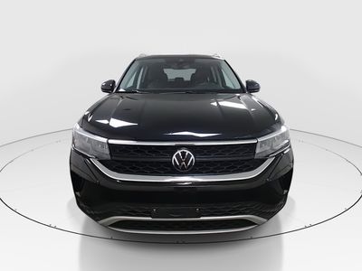 2024 Volkswagen Taos - Photo 2