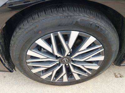 2025 Nissan Altima - Photo 10