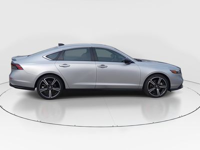 2024 Honda Accord Hybrid - Photo 8