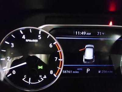 2023 Nissan Rogue - Photo 14