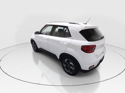 2025 Hyundai Venue - Photo 5