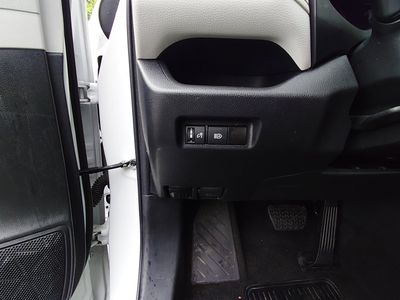 2024 Toyota RAV4 - Photo 13