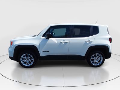 2023 Jeep Renegade - Photo 4