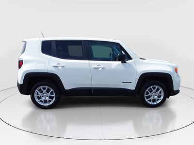 2023 Jeep Renegade - Photo 8