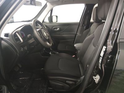 2023 Jeep Renegade - Photo 20