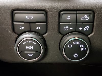 2024 Chevrolet Silverado 1500 - Photo 13