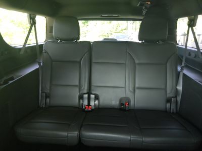 2024 Chevrolet Suburban - Photo 18