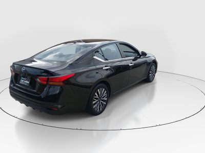 2024 Nissan Altima - Photo 7