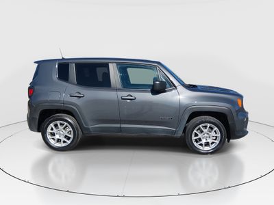 2023 Jeep Renegade - Photo 8