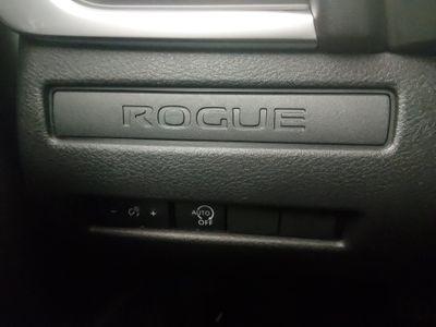 2023 Nissan Rogue - Photo 13