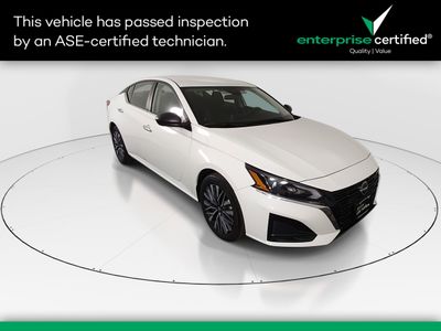 2025 Nissan Altima - Photo 1