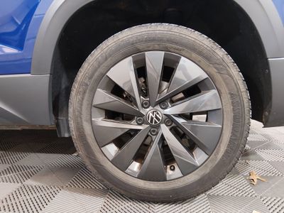 2024 Volkswagen Taos - Photo 10