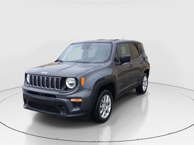 2023 Jeep Renegade - Photo 3