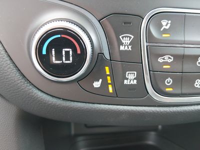 2024 Chevrolet Equinox - Photo 17