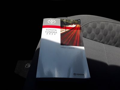 2023 Toyota Tundra 4WD — photo 15 view