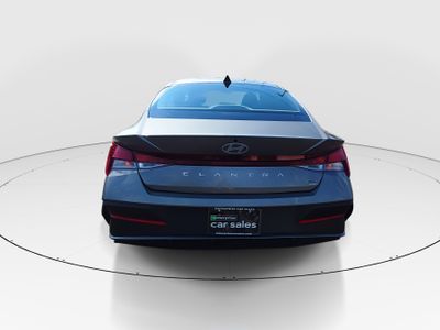 2024 Hyundai Elantra - Photo 6
