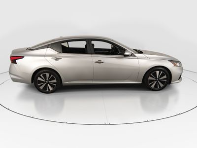 2022 Nissan Altima - Photo 8