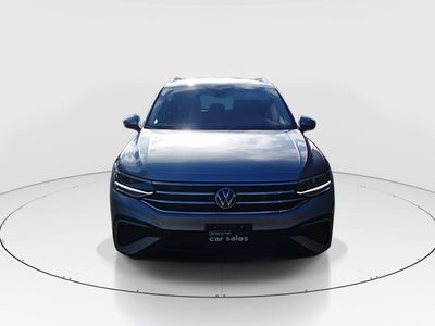 2024 Volkswagen Tiguan - Photo 2