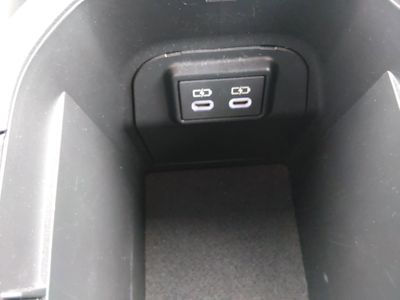 2023 Toyota RAV4 - Photo 19